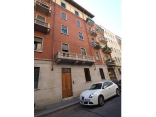 Appartamento di 75 m² con 4 locali in affitto a Torino