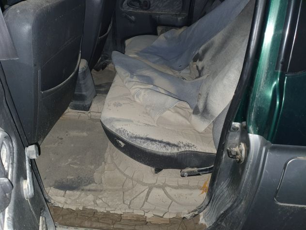 Mitsubishi L200 2.5 TDI 4WD 100CV Alluvionato - Foto 8