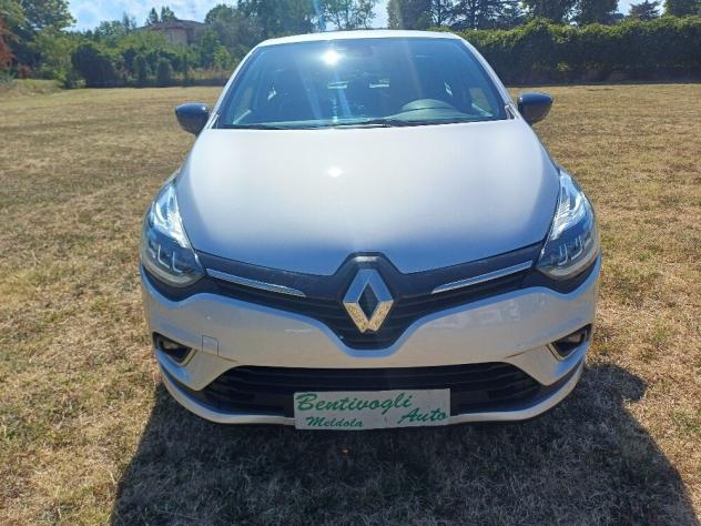 Renault Clio dCi 8V 75 CV 5 porte Moschino Zen - Foto 4
