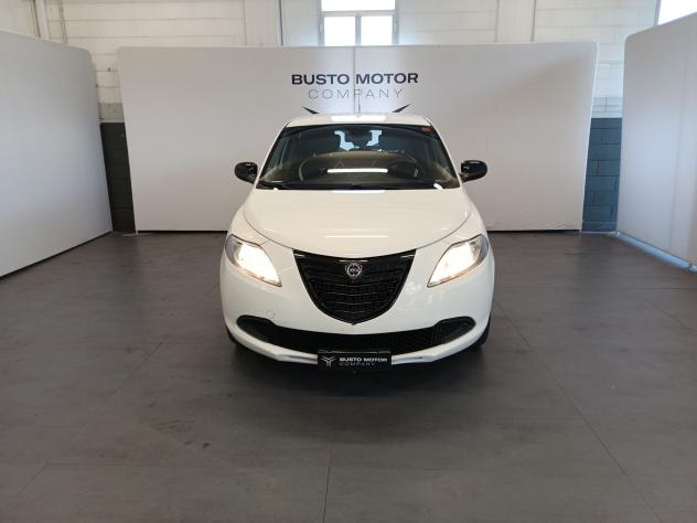 Lancia Ypsilon Ypsilon 1.2 8v Gold c/CL 69cv E6 - Foto 2