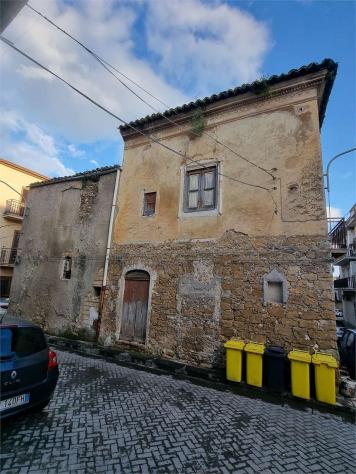 V004303 - VENDESI CASA A 1€ A DELIA - Foto 11