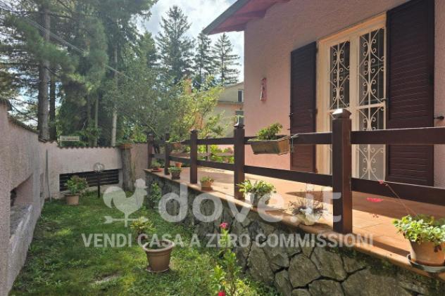 Villa di 216 m² con più di 5 locali e box auto in vendita a Radicofani - Foto 3