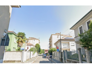 Appartamento con doppio balcone-Vicino Legnano FS
