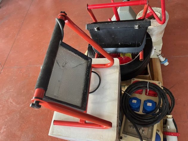 Quadri elettrici e accessori da cantiere - Foto 3