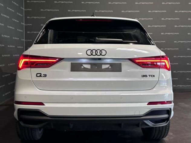 AUDI Q3 35 TDI S tronic Identity Black rif. 24064301 - Foto 4