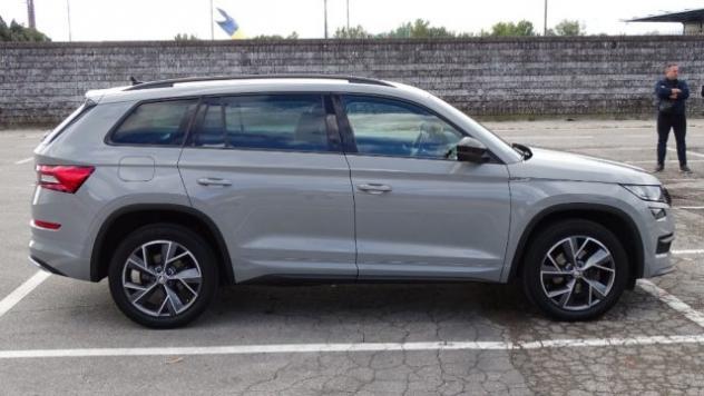 SKODA Kodiaq 2.0TDI 150 cv, Automatica "EVO SPORTLine" Garanzia rif. 24181691 - Foto 8
