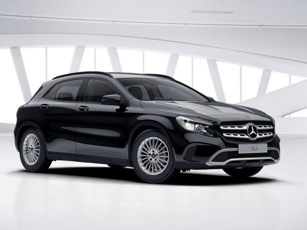Mercedes-Benz GLA GLA-X156 2017 200 d Sport 4matic auto