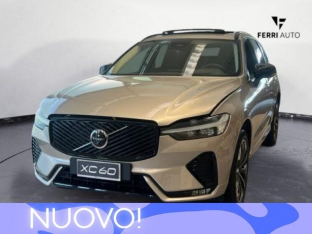 VOLVO XC60 B5 AWD automatico Ultra Dark rif. 23891438