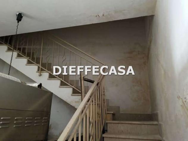 V2551 - In vendita casa con magazzino - Foto 4