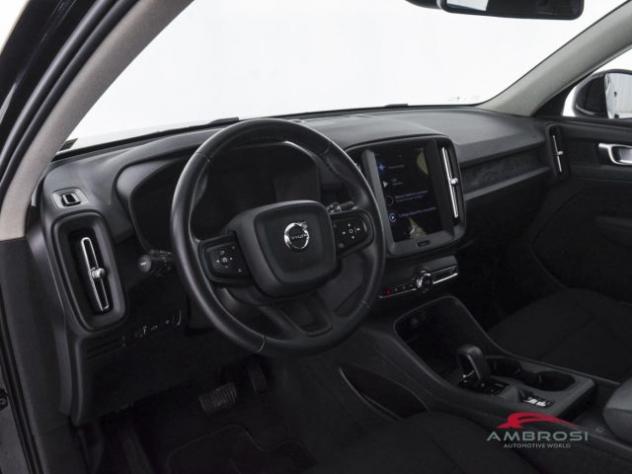 VOLVO XC40 T4 Recharge Plug-in Hybrid automatico Essential rif. 23722128 - Foto 8