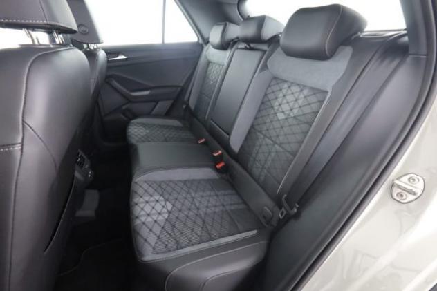 VOLKSWAGEN T-Roc T-Roc 1.0 TSI R-Line rif. 23991920 - Foto 3