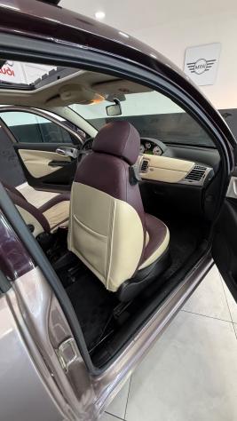 Lancia Ypsilon 1.3 MJT 75 CV Platino - Foto 4