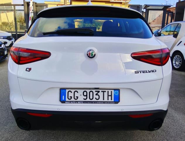Alfa Romeo Stelvio 2.2 AT8 Q4 Sprint - Foto 8