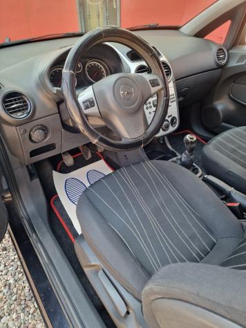 Opel Corsa 1.2 3 porte Sport - Foto 8
