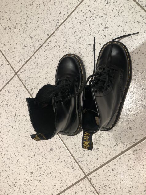 STIVALE DR. MARTENS TG. 37 - Foto 2