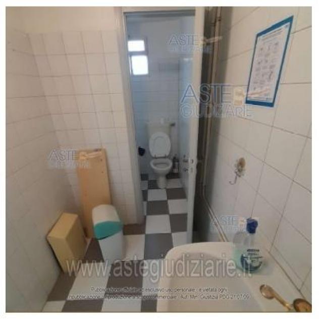 IMMOBILI-IMMOBILE COMMERCIALE-Via Sandigliano, 275, 13878 Candelo BI, Italia - Foto 4