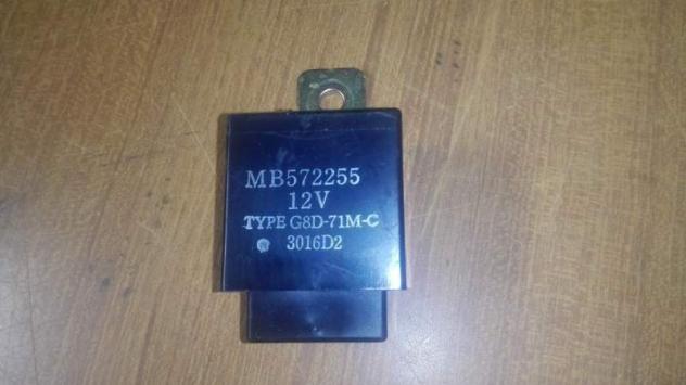 Relè MB572255 Mitsubishi Pajero 2.5 TD V20