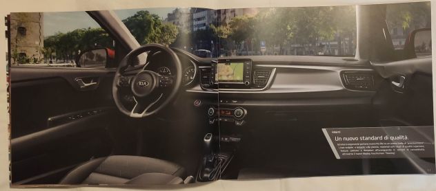 Depliant di presentazione della Kia Rio. - Foto 3