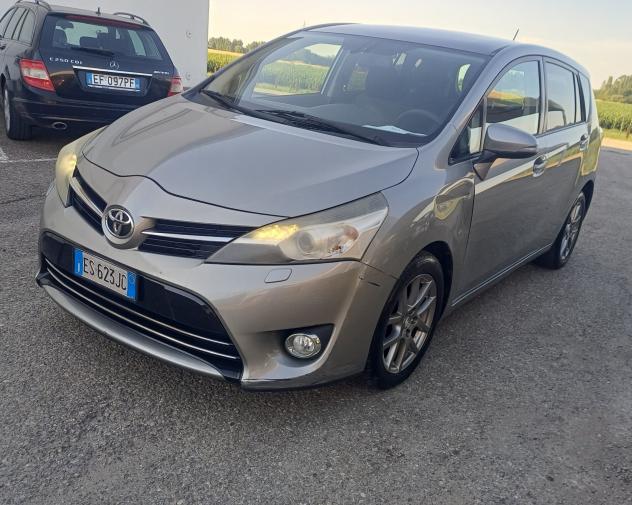 Toyota Verso 2.0 D Active 7 posti
