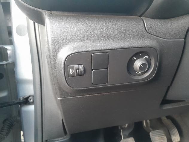 Citroen C3 1.2 PURETECH 83CV SHINE BICOLOR - Foto 6
