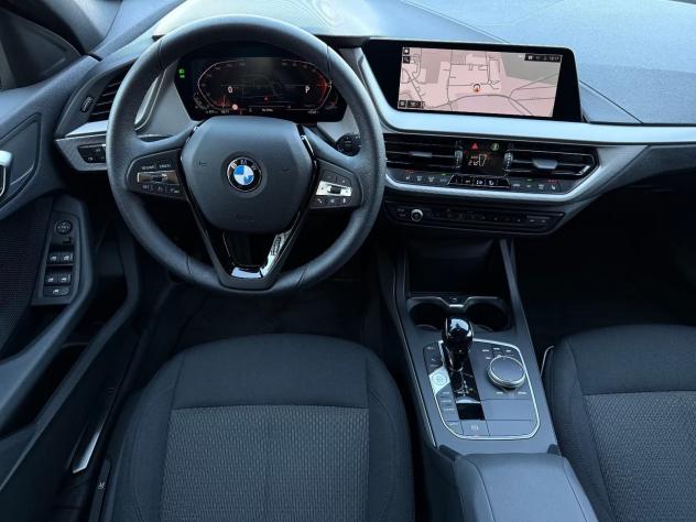 BMW Serie 1 116i 5p. Business Advantage+ NAVI+ CARPLAY+SENSORI - Foto 8