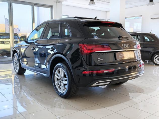 Audi Q5 40 TDI S-TRONIC Quattro TETTO/PELLE/VIRTUAL 2021 - Foto 4