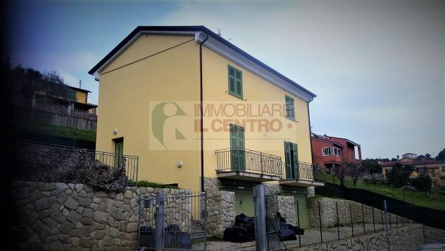 Porzione di bifamiliare con garage e giardino - Foto 11