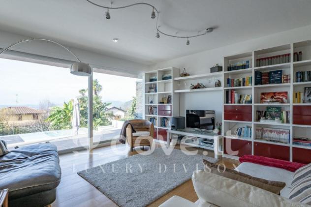 Villa di 380 m² con più di 5 locali e box auto in vendita a Colverde - Foto 16