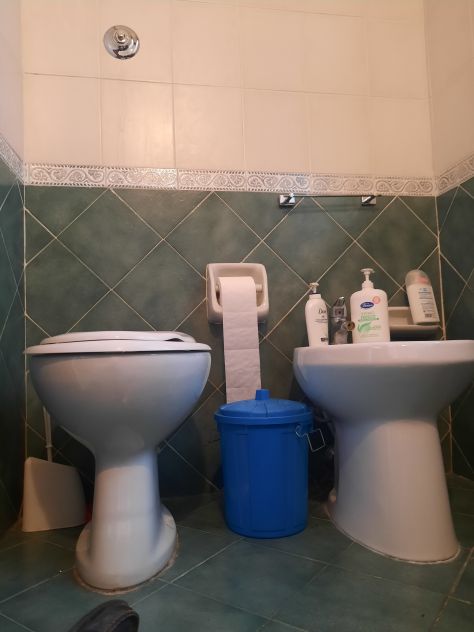 Tre stanze zona Policlinico a studentesse/lavoratrici - Foto 7