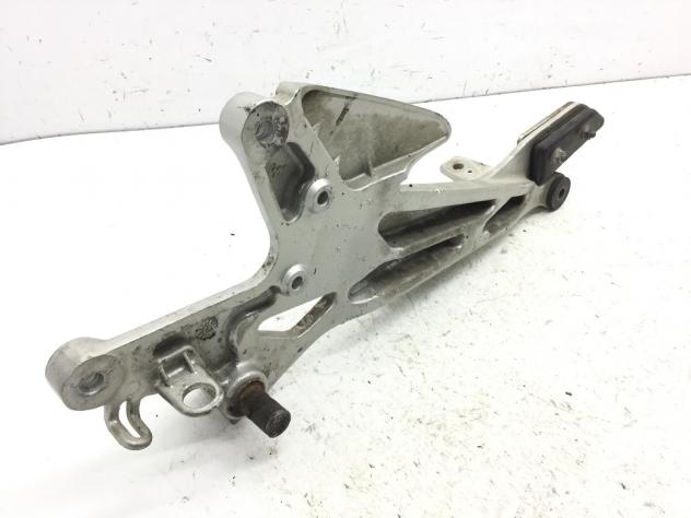 HONDA CBF N 600 STAFFA SUPPORTO PEDANE DESTRE 2005 ZDCPC38E05F - Foto 4