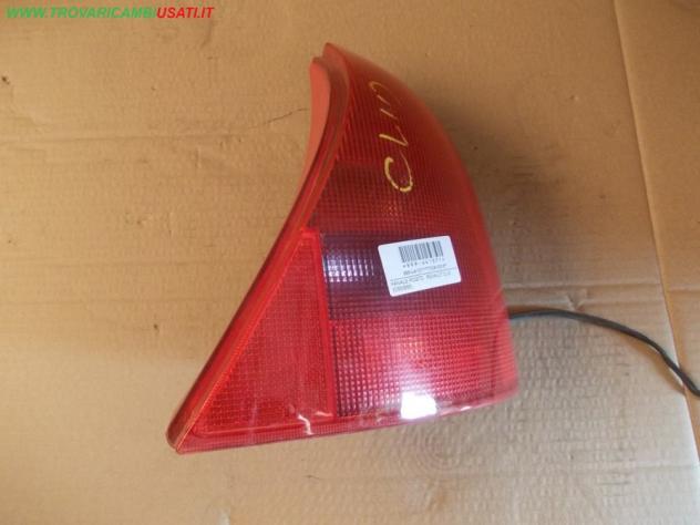 FANALE POST.D. RENAULT CLIO (C65/B65) Parti elettriche Fanaleria Fanali Fanale post. sx. RENAULT - CLIO II - 01-04-1998 - 01-06-2001
