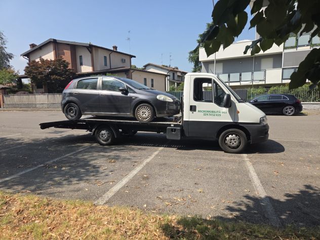 Carroatrezzi soccorsso