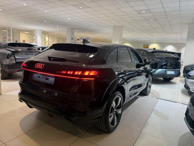 Audi Q3 Sportback 35 TFSI S tronic S Line Edition - Foto 5