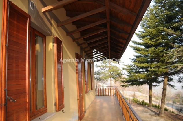 Villa singola con garage e ampio giardino esclusivo - Foto 4