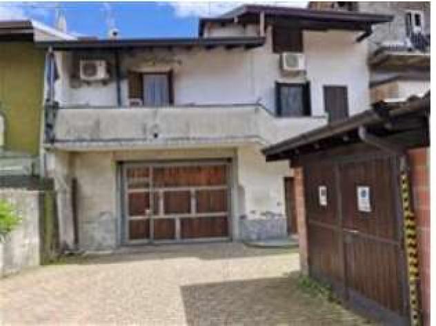 93/2025 U VA - Trilocale in asta a Somma Lombardo