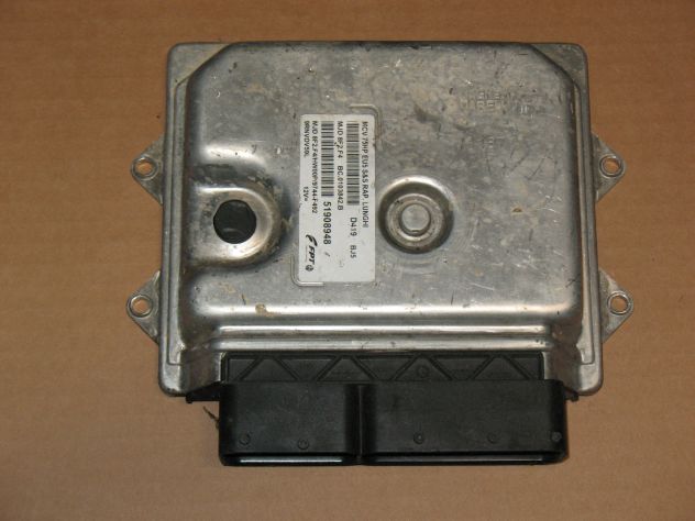 8F2F4 51908948 ECU CENTRALINA FIORINO 1.3 75HP LUNGHI 51908948 8F2.F4 HW00P