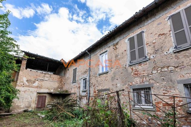 RUSTICO DA RISTRUTTURARE CON GIARDINO - Foto 11