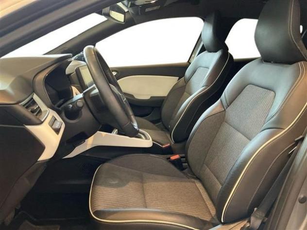 RENAULT Clio 5 Porte 1.6 E-Tech full hybrid 145cv Techno A rif. 23867524 - Foto 10