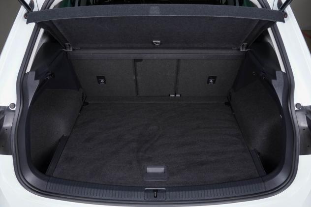 Volkswagen Tiguan 1.6 TDI R-Line Sport 115CV - Foto 7