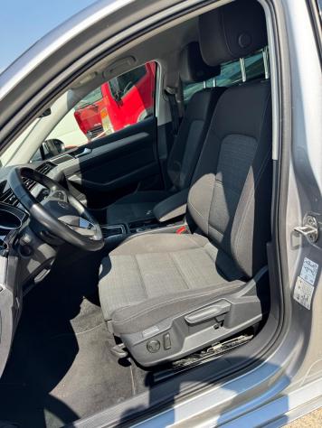 Volkswagen Passat Variant 2.0 TDI EVO Business 150cv 110kw - Foto 6