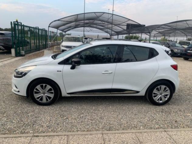 RENAULT Clio TCe 12V 75 CV 5 porte Moschino Intens rif. 24157180 - Foto 2