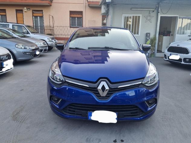 Renault Clio dCi 8V 75 CV 5 porte Moschino Life