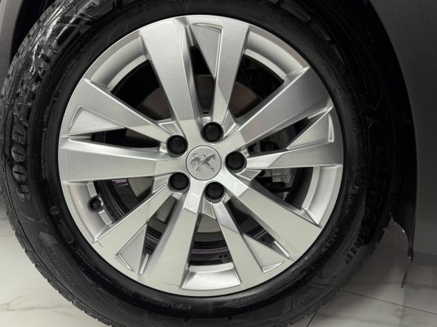 Peugeot 3008 BlueHDi 130Cv EAT8 Allure - Foto 6