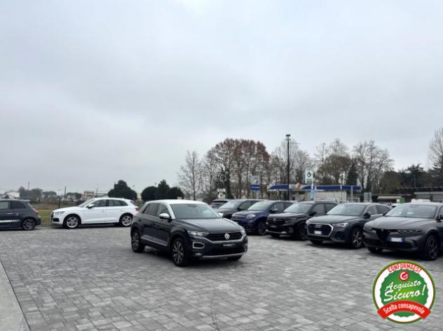 VOLKSWAGEN T-Roc 1.5 TSI DSG Style BlueMotion Technology rif. 23080136 - Foto 3