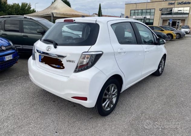 Toyota YARIS 1000cc benzina 69 cv - Foto 7