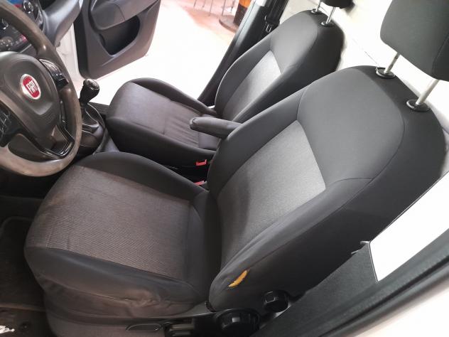 Fiat Doblo Dobl1.3 MJT PC-TN Cargo Lamierato SX - Foto 10