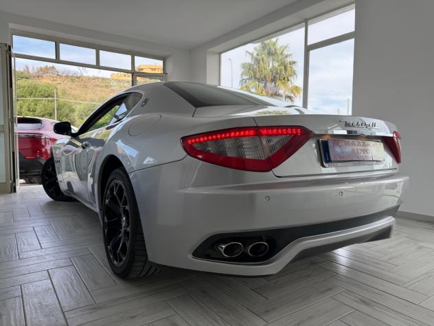 Maserati GranTurismo 4.2V8 405cv CARTIER FERRARI ENGINE2014 - Foto 8