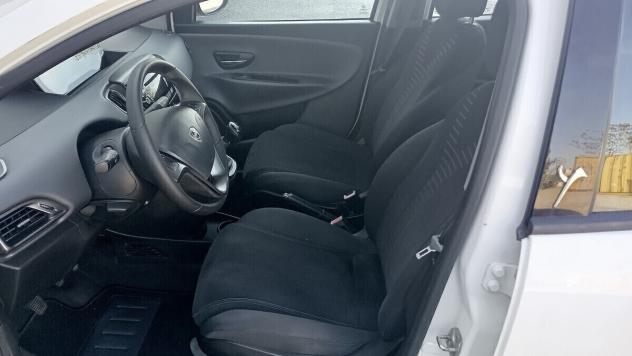 Lancia Ypsilon 1.3 MJT 16V 95 CV 5 porte S&S - Foto 9