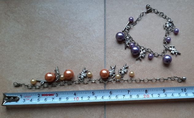 BRACCIALETTI CON CIONDOLI PENDENTI 2 pz. - Foto 5