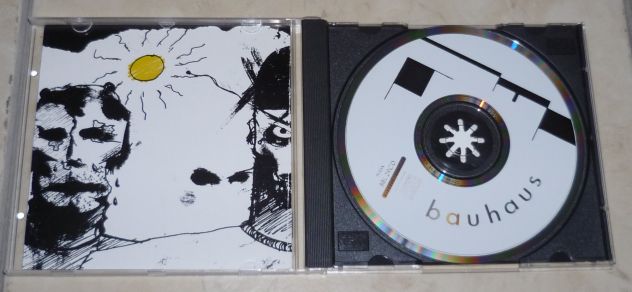 Bauhaus 45 giri e CD Originali - Foto 4